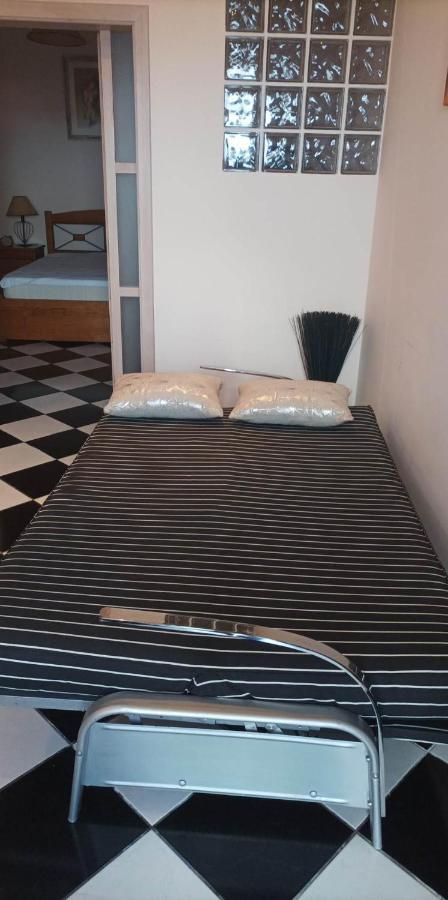 Residencia Mendonca Appartement São Roque do Faial Buitenkant foto